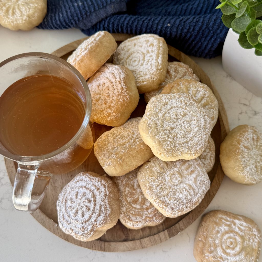 עוגיות מעמול תמרים קלאסיות פריכות וטעימות